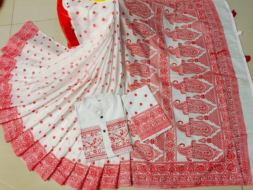 1757741572_L_2 Gorgeous Katan Border Half silk screen print saree with blause pcs | গর্জিয়াস কাতান পাড় স্টাইলিশ শাড়ি । MNK SHOP - Image 1