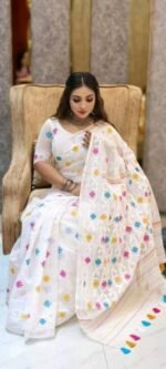 Traditional Weaving Half Silk Jamdani Print Saree | ঐতিহ্যবাহী সিল্ক বুনন স্টাইলিশ জামদানি শাড়ি । MNK SHOP - Image 2