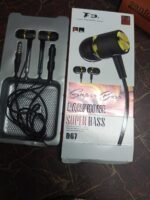 FD D67 Super Bass Wired Earphone | 3.5mm Audio Jack, HD Mic, Textured Metallic Design & Golden Ring | MNK SHOP - Image 5
