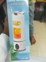 Rechargeable Portable Juicer Blender Bottle | HP-880 Freshly Squeezed Juice Cup with Stainless Steel Blades | USB Rechargeable Mini Blender for Juice, Smoothie & Milkshake | MNK SHOP - Image 5